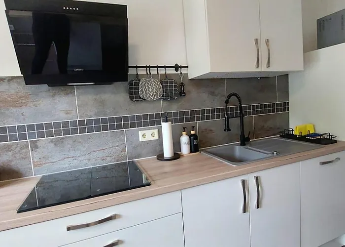 - Im Gruenen Heilenbecker Tal * Ennepetal